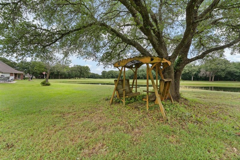 24068 Stonewood Drive, Whitney TX 76692 - Photo 31