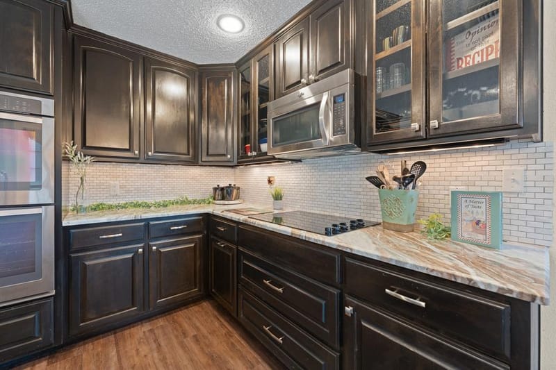 24068 Stonewood Drive, Whitney TX 76692 - Photo 8