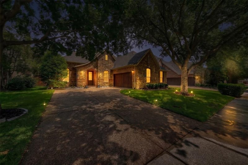 5833 Crescent Lane, Colleyville TX 76034 - Photo 3