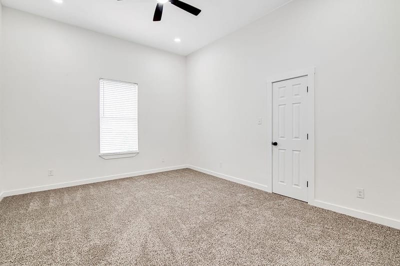 904 S Anglin Street, Cleburne TX 76031 - Photo 18