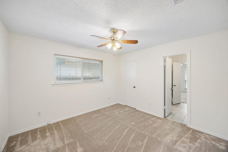 1908 Scarlett Court, Arlington TX 76012 - Photo 31