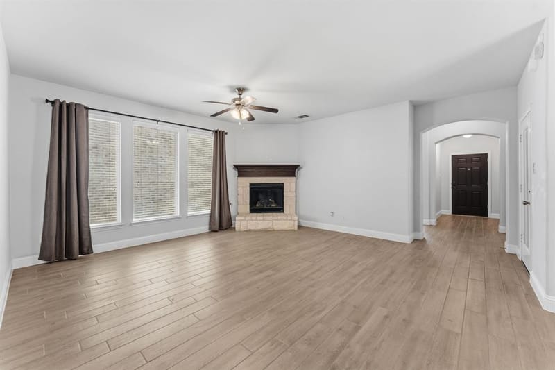 2104 Barx Drive, Little Elm TX 75068 - Photo 3