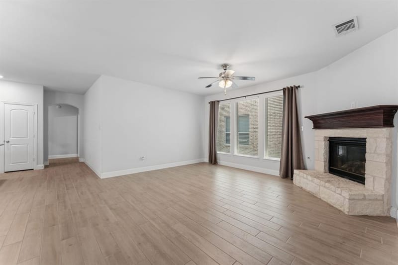 2104 Barx Drive, Little Elm TX 75068 - Photo 4