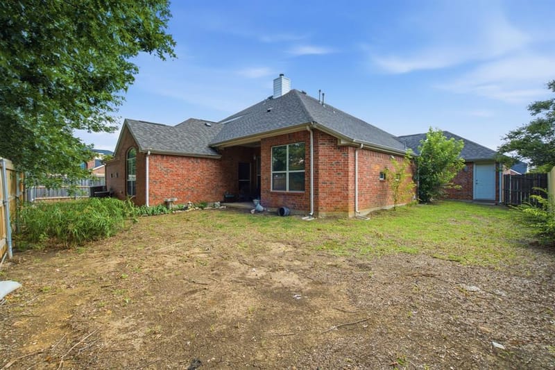 8100 Yucatan Court, Arlington TX 76002 - Photo 29