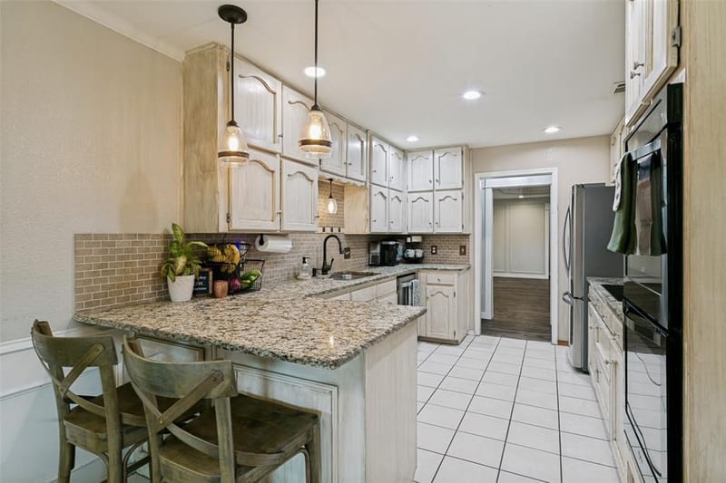 7250 Boca Raton Drive, North Richland Hills TX 76182 - Photo 10