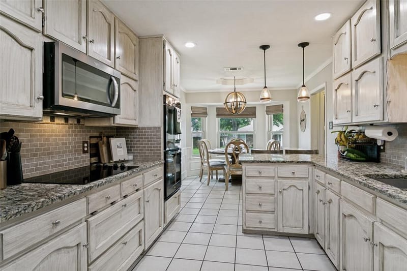 7250 Boca Raton Drive, North Richland Hills TX 76182 - Photo 11