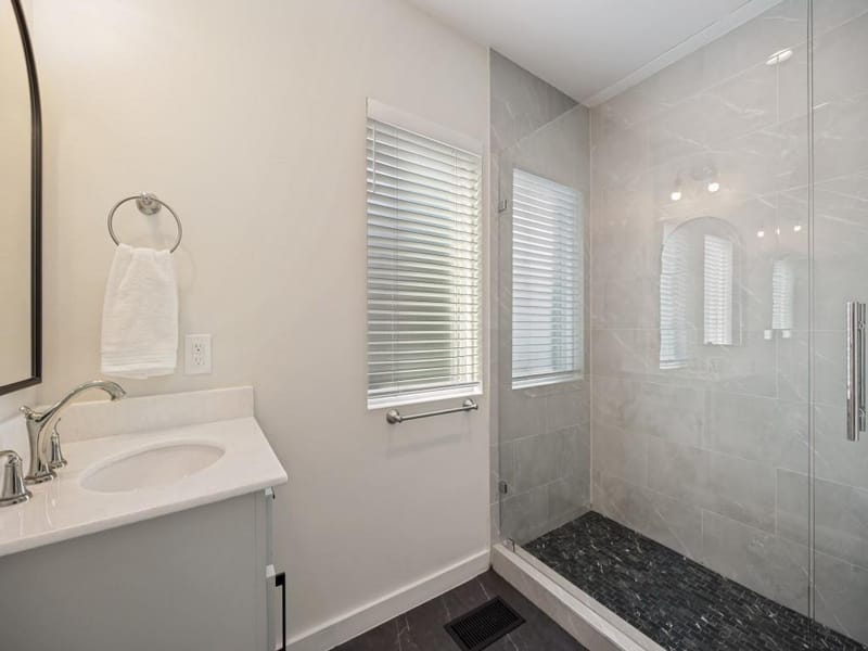 4416 N Hall Street, Dallas TX 75219 - Photo 25