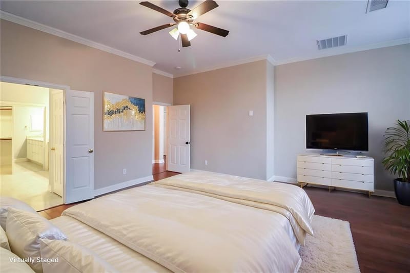 9130 Bottlebrush Lane, Irving TX 75063 - Photo 11