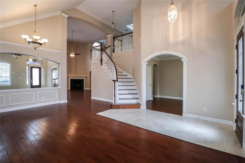 9130 Bottlebrush Lane, Irving TX 75063 - Photo 4