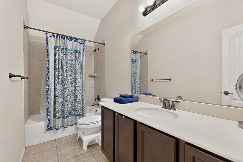 201 Sandy Creek Way, McKinney TX 75072 - Photo 16
