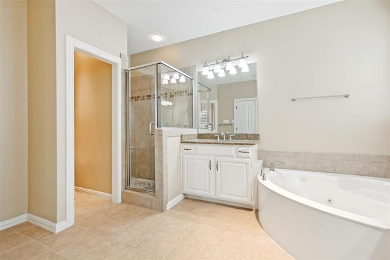 2601 Courtside Lane, Plano TX 75093 - Photo 17