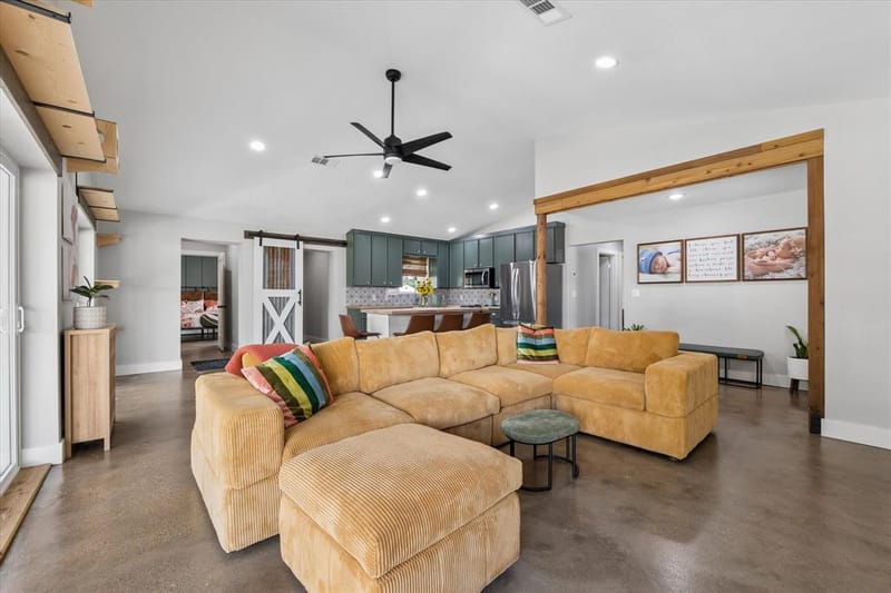 286 Benevolence Way, China Spring TX 76633 - Photo 7