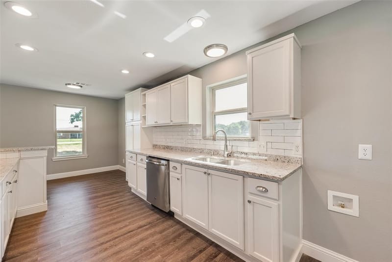 302 County Road 3320, Greenville TX 75402 - Photo 17