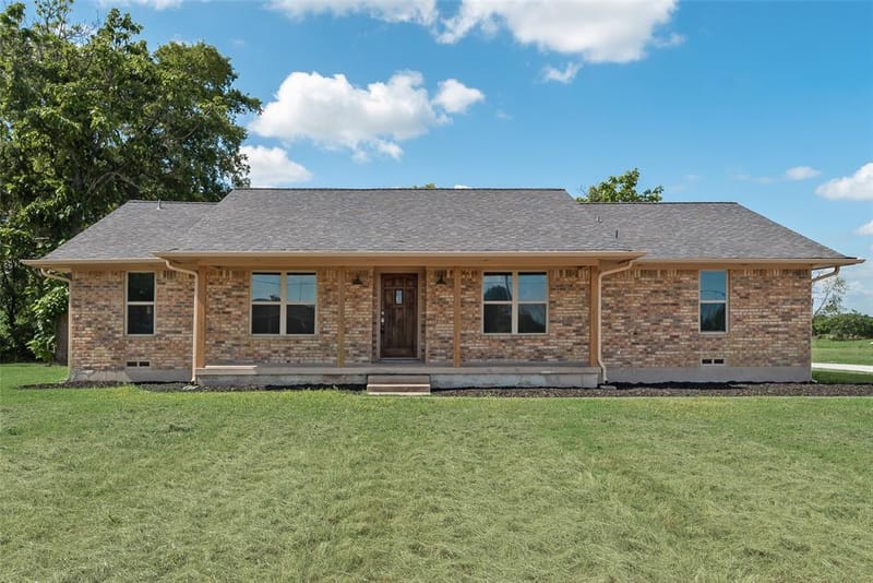 302 County Road 3320, Greenville TX 75402 - Photo 9