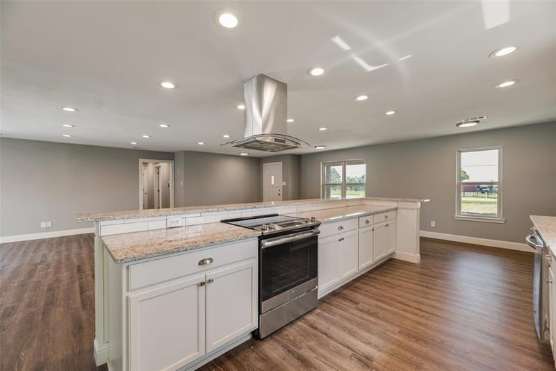 302 County Road 3320, Greenville TX 75402 - Photo 14