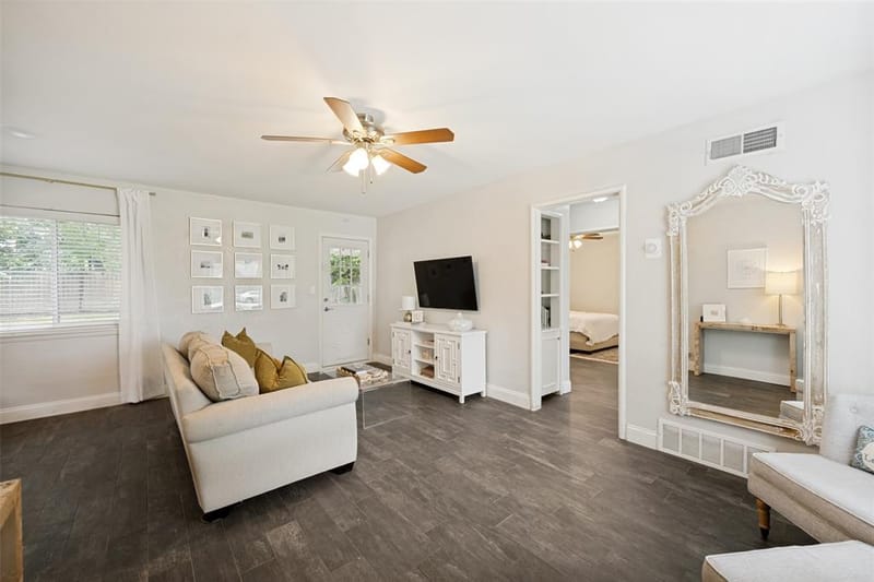 4504 Geddes Avenue, Fort Worth TX 76107 - Photo 5