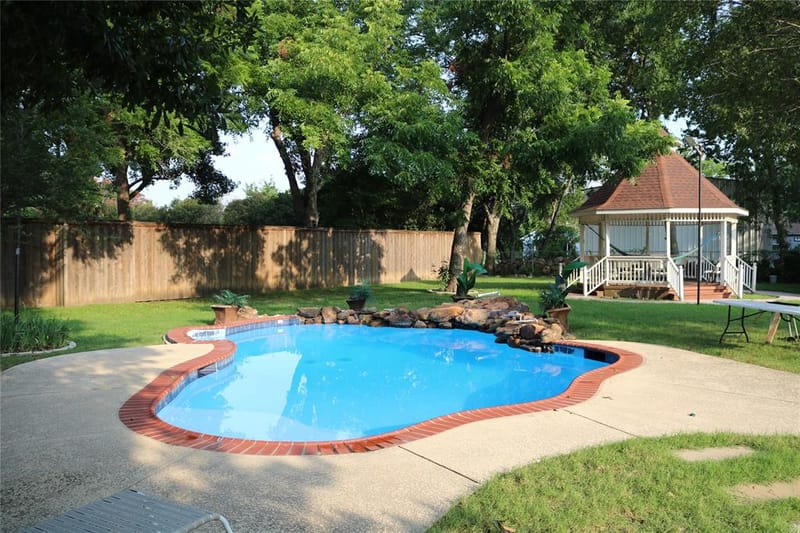 3010 Saint Lo, Irving TX 75060 - Photo 6