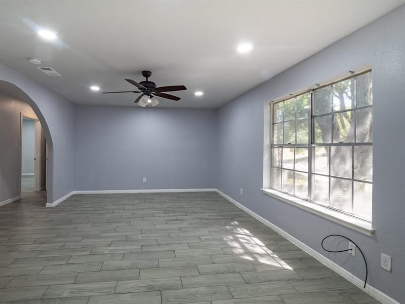 605 Blue Lake Drive, Fort Worth TX 76103 - Photo 13