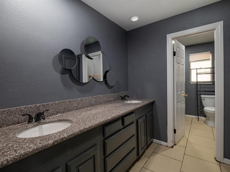 605 Blue Lake Drive, Fort Worth TX 76103 - Photo 25
