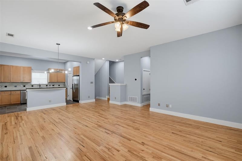 4830 Cedar Springs Road # 30, Dallas TX 75219 - Photo 4