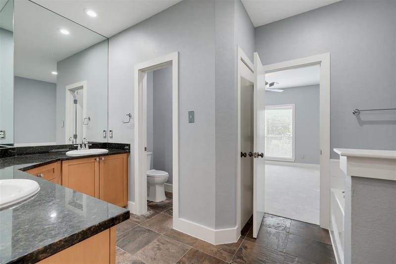 4830 Cedar Springs Road # 30, Dallas TX 75219 - Photo 25