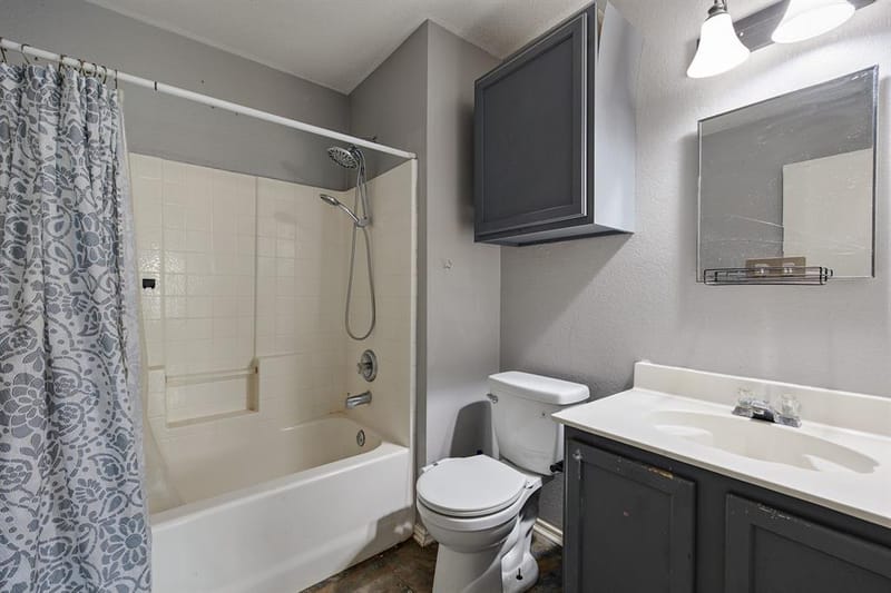 5600 Wiltshire Drive, Fort Worth TX 76135 - Photo 13