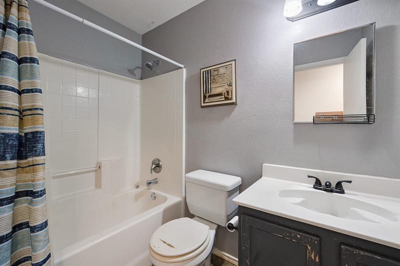 5600 Wiltshire Drive, Fort Worth TX 76135 - Photo 16