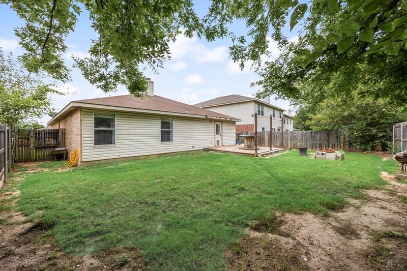 5600 Wiltshire Drive, Fort Worth TX 76135 - Photo 18