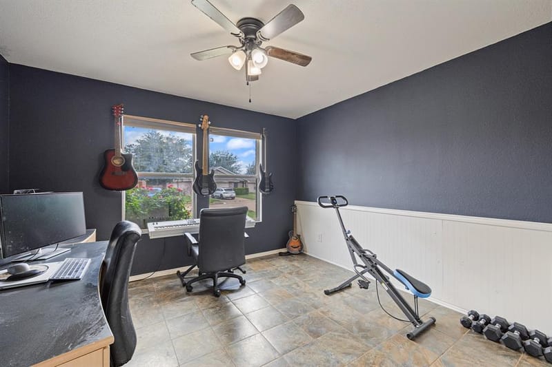 5600 Wiltshire Drive, Fort Worth TX 76135 - Photo 15