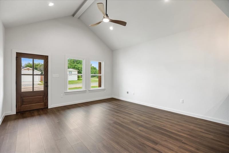 2603 Creekview Drive, Granbury TX 76048 - Photo 9