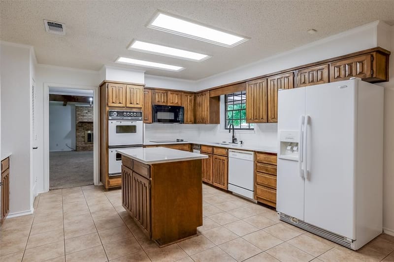 4533 Cinnamon Hill Drive, Fort Worth TX 76133 - Photo 13