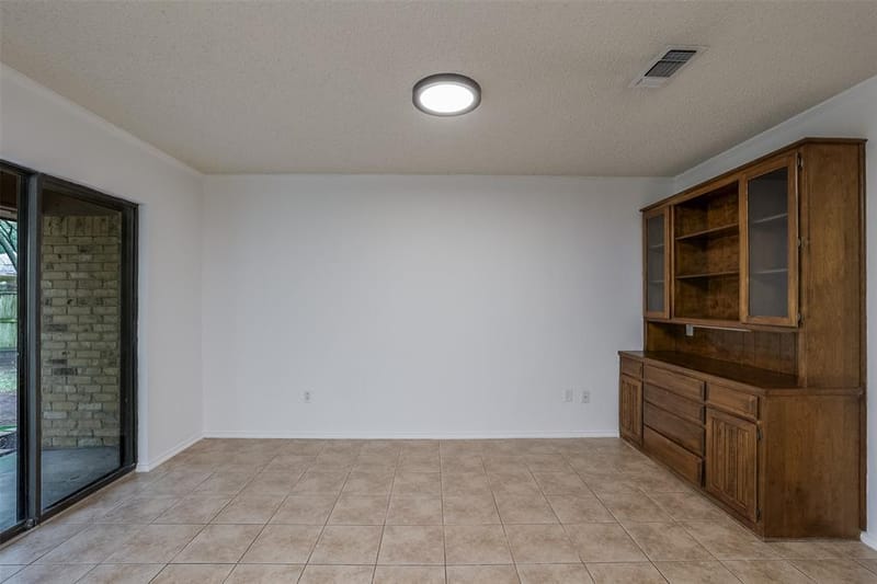 4533 Cinnamon Hill Drive, Fort Worth TX 76133 - Photo 5