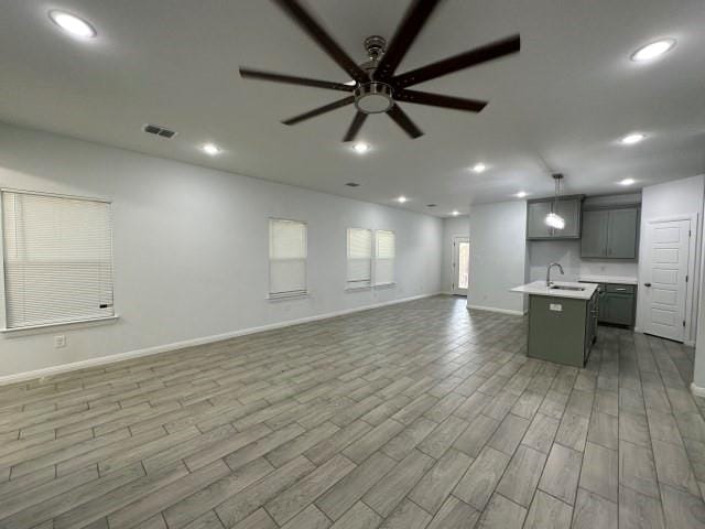 917 E Maddox Avenue, Fort Worth TX 76104 - Photo 6