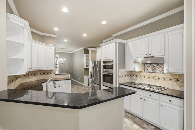 1109 Brook Arbor Drive, Mansfield TX 76063 - Photo 13