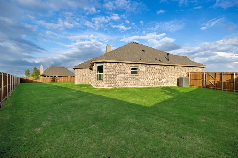 1802 Golden Meadow Court, Cleburne TX 76033 - Photo 32