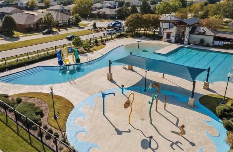 8229 Spitfire Trail, Aubrey TX 76227 - Photo 14