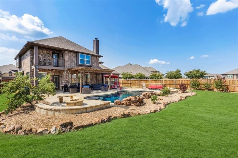 8229 Spitfire Trail, Aubrey TX 76227 - Photo 15