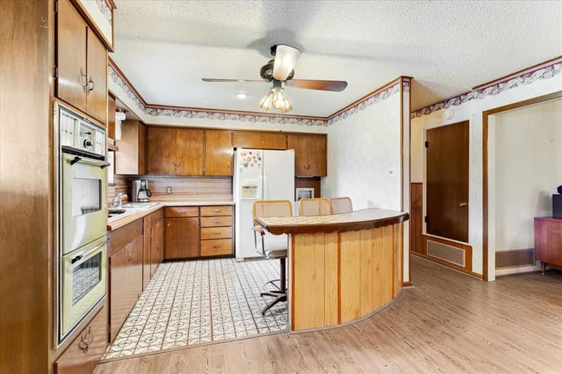 3472 Desvoignes Road, Denison TX 75021 - Photo 6
