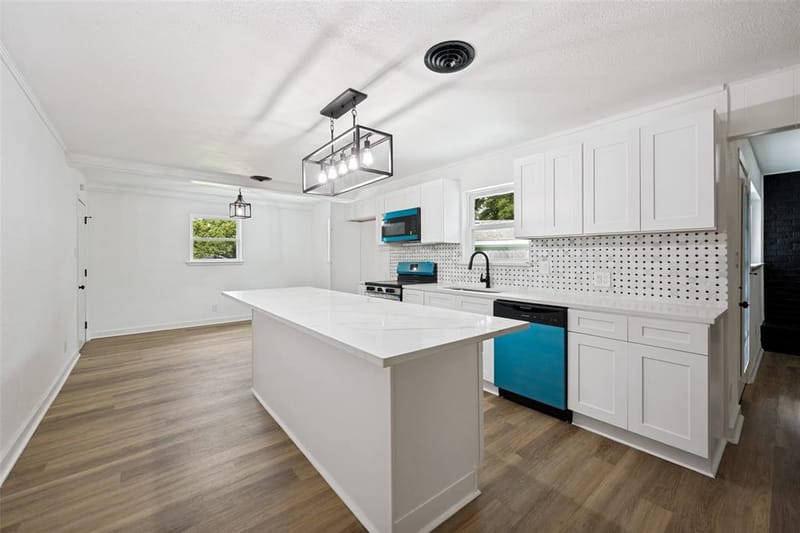 1112 Karla Drive, Hurst TX 76053 - Photo 10