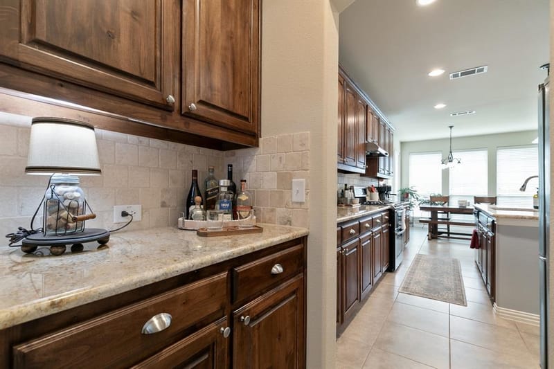 2504 Scotti Street, Lewisville TX 75056 - Photo 5