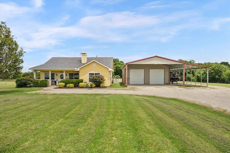 1028 Fm 1566 W, Celeste TX 75423 - Photo 2