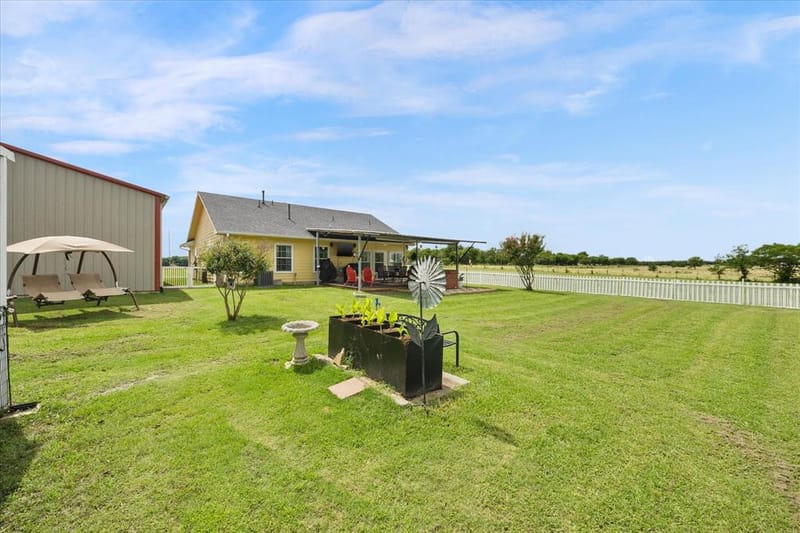 1028 Fm 1566 W, Celeste TX 75423 - Photo 6