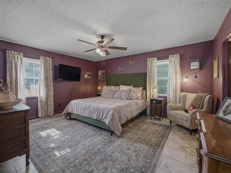 901 Pebble Street, Bowie TX 76230 - Photo 16