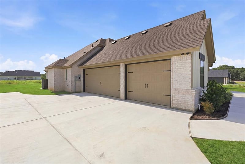 2004 Forest Bridge Drive, Azle TX 76020 - Photo 36
