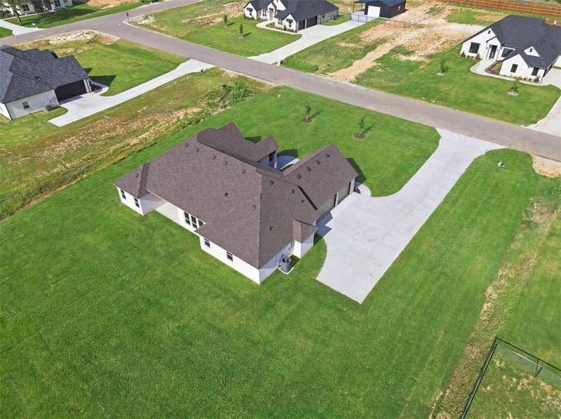 2004 Forest Bridge Drive, Azle TX 76020 - Photo 35