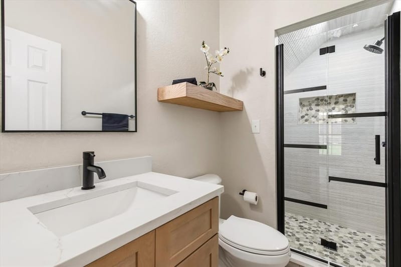634 Meadowcrest Drive, Highland Village TX 75077 - Photo 22