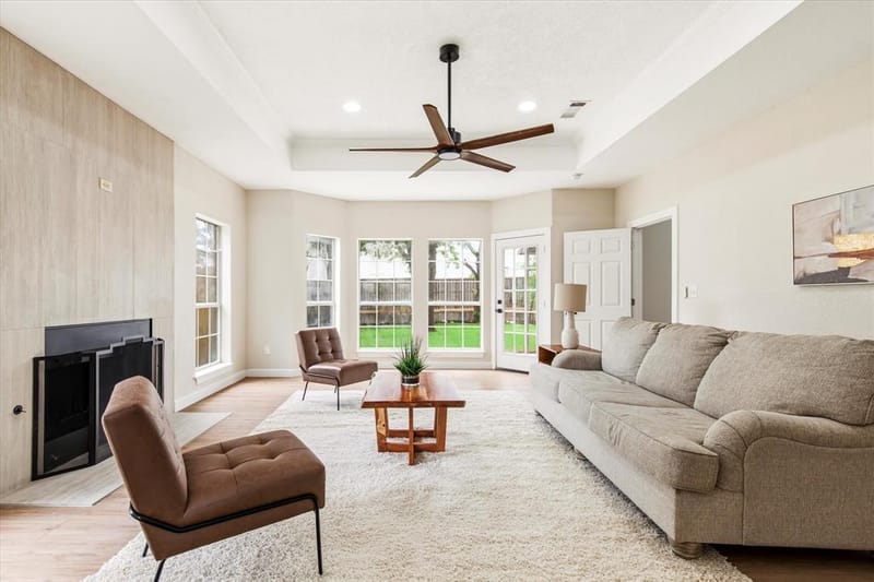 634 Meadowcrest Drive, Highland Village TX 75077 - Photo 5