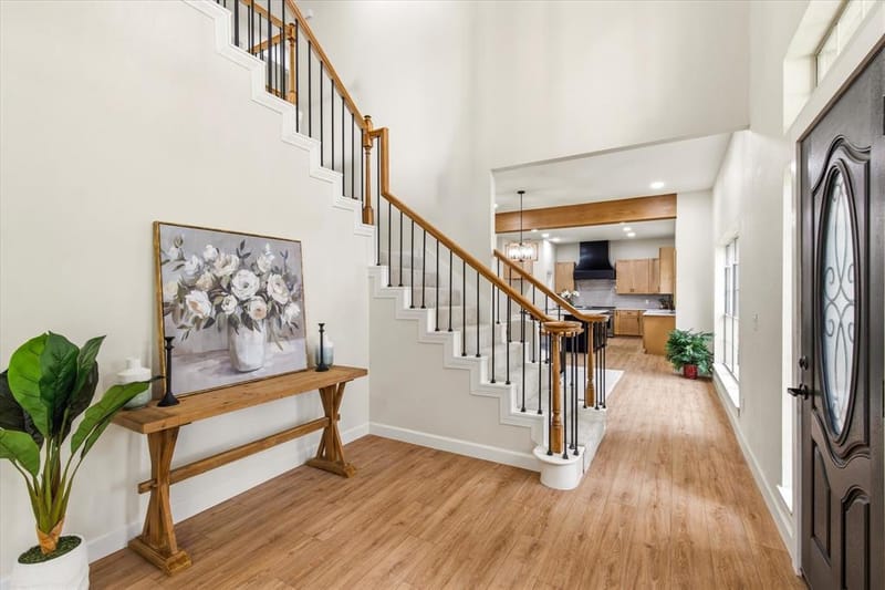 634 Meadowcrest Drive, Highland Village TX 75077 - Photo 10