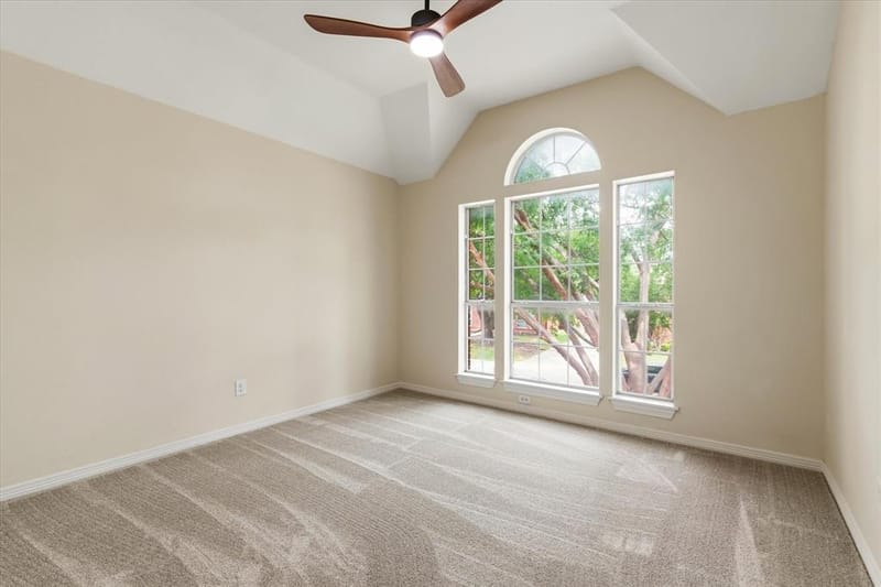 634 Meadowcrest Drive, Highland Village TX 75077 - Photo 31