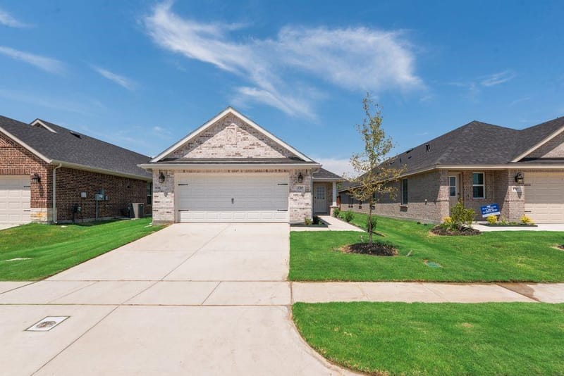 1705 Sandy Pond Street, Forney TX 75126 - Photo 27